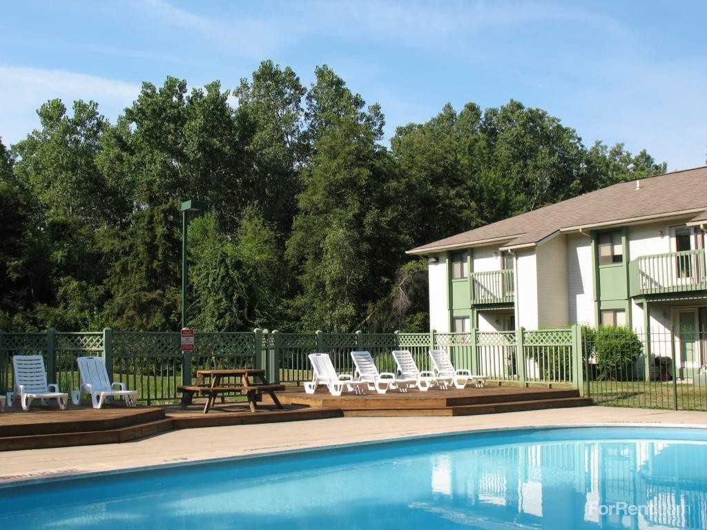 Country Trace Apartments - Photo 3 of 9