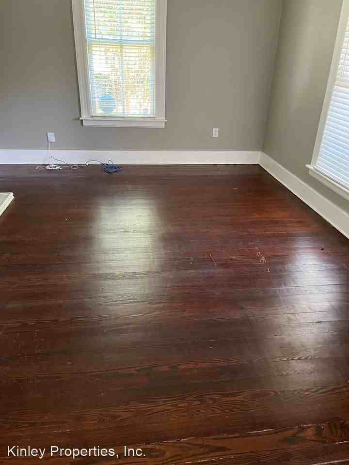 1500 Baxter St - Photo 2 of 4