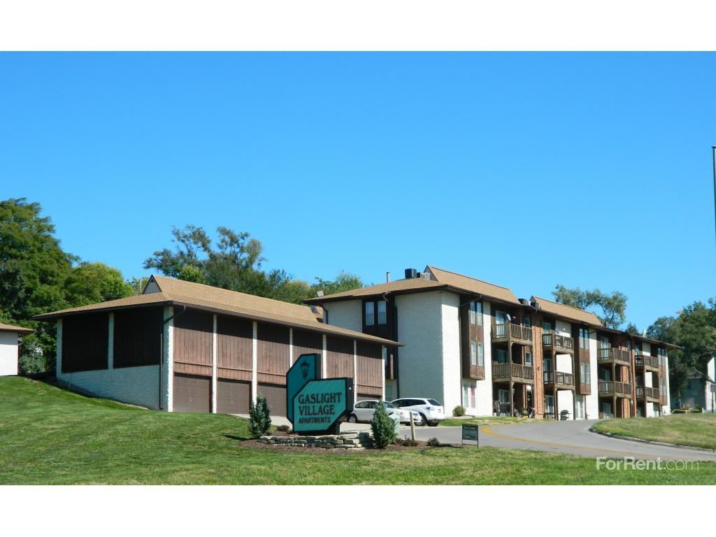 Gaslight Village - Photo 2 of 20