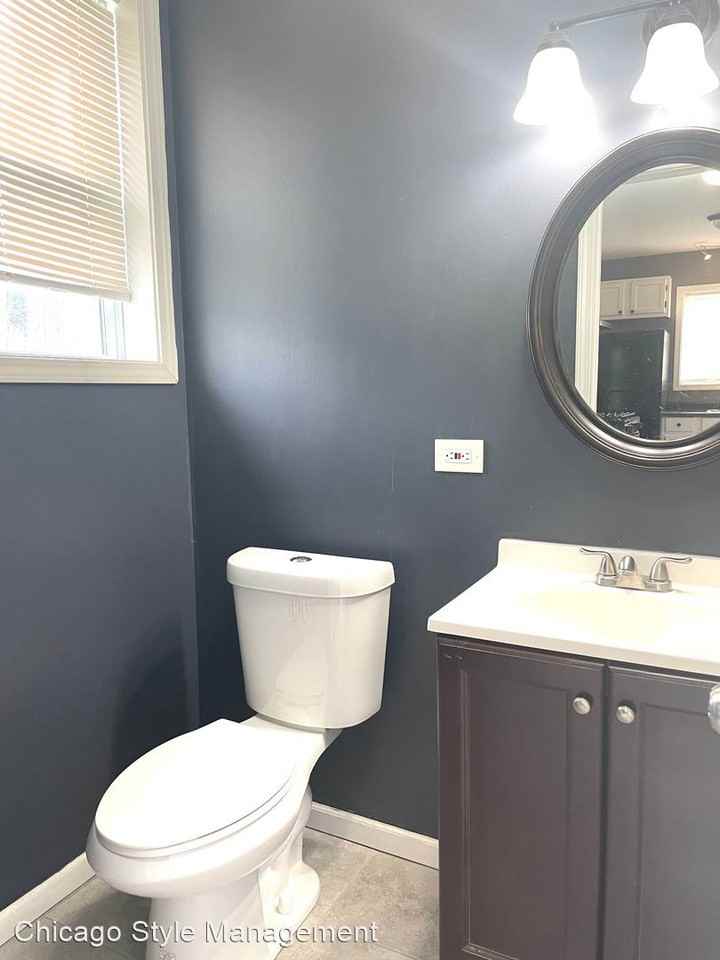 1828 Euclid ave - Photo 3 of 6