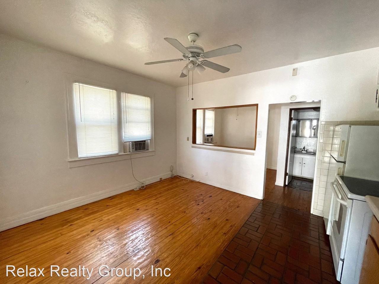 432 Adelia Ave Apartments in Gillespie Park, Sarasota, FL 34236 Zumper