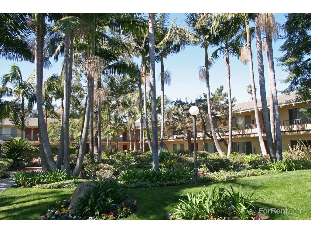 Huntington Parkside - Photo 2 of 14