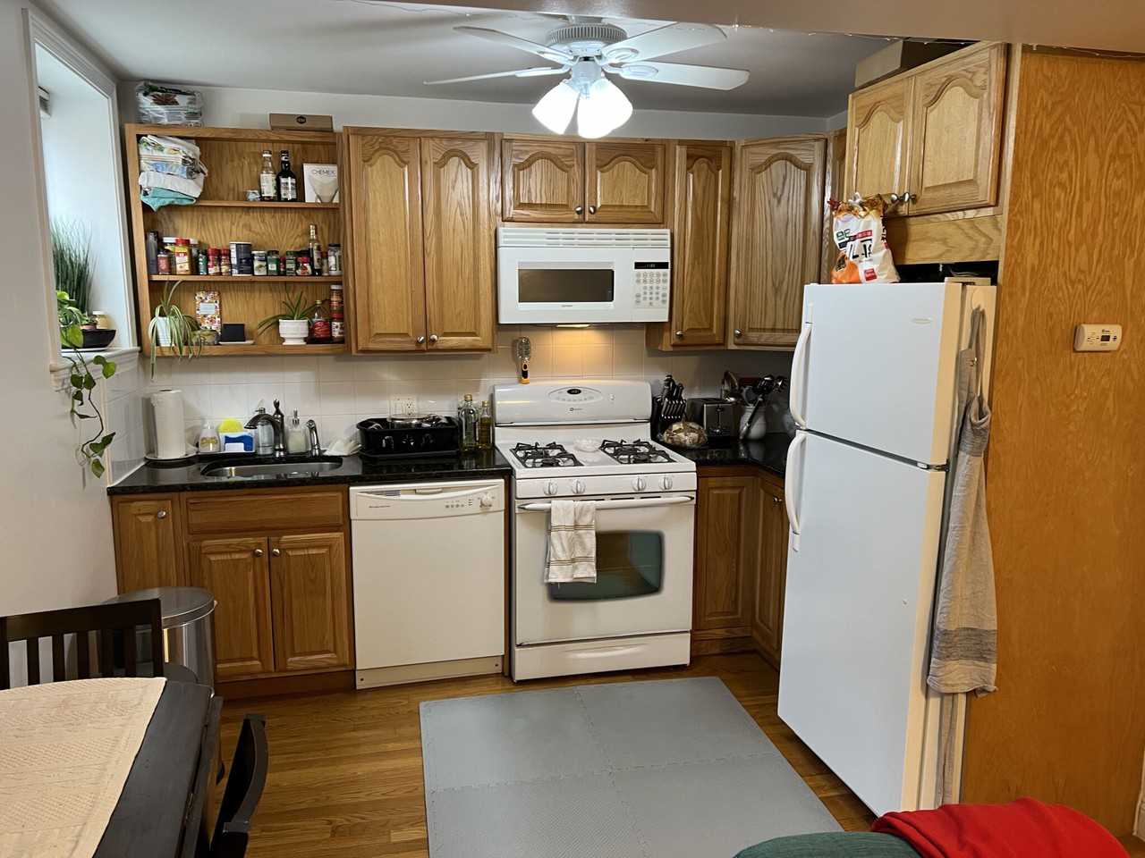 80 Sutherland Rd #3A