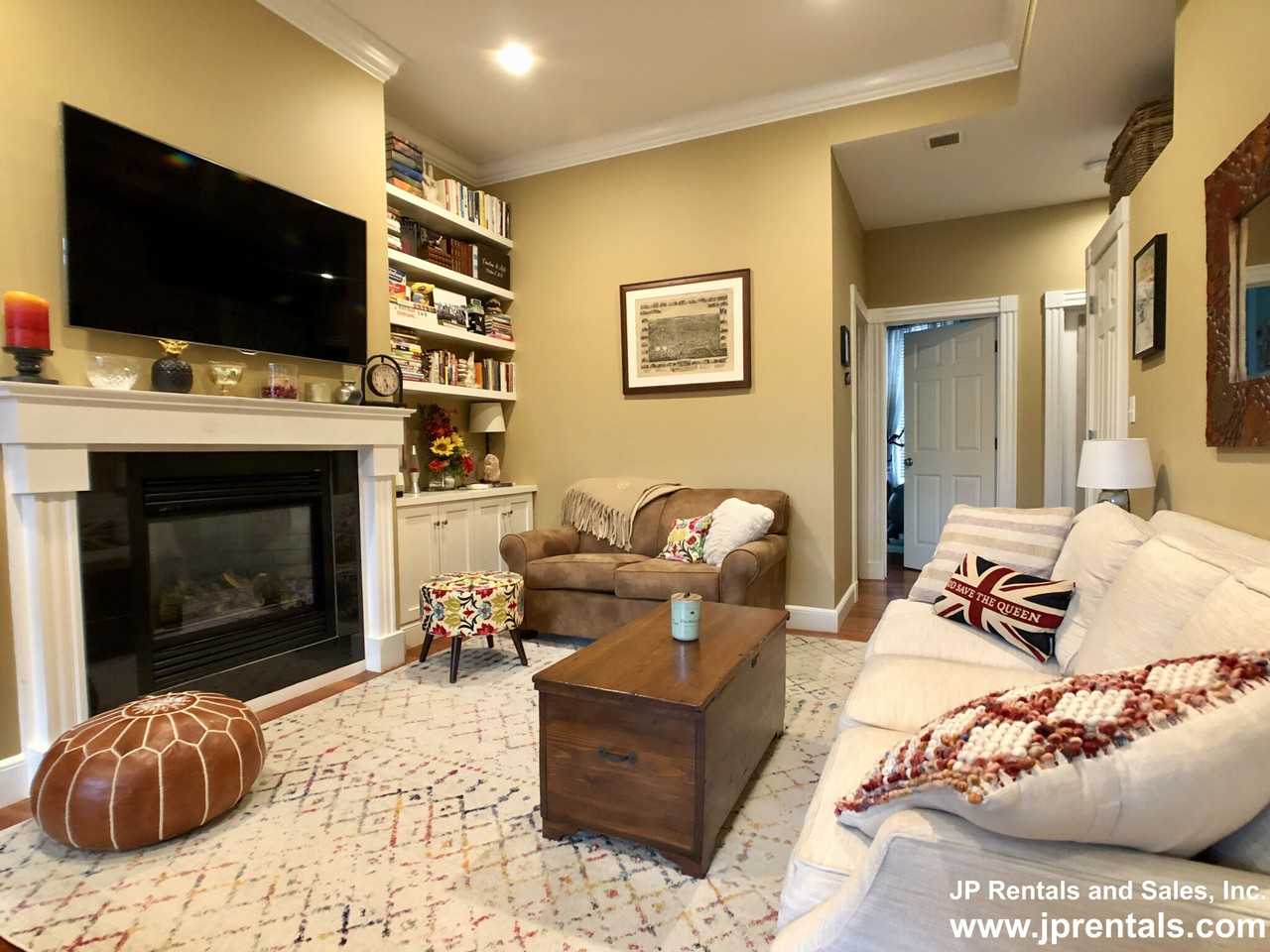 408 Columbus Ave #3 - Photo 3 of 20