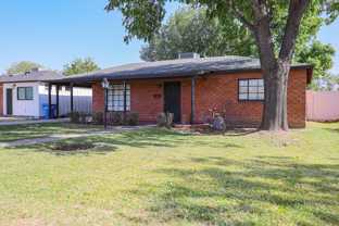 2911 E Flower St - Photo 1 of 1