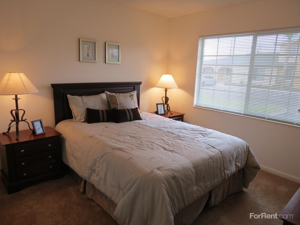 Emerald Villas - Photo 3 of 13