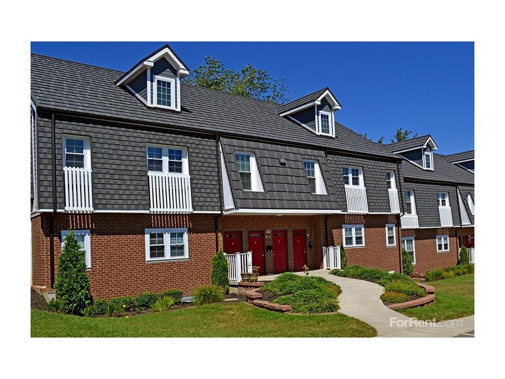 Hunters Glen Apts - Photo 2 of 20