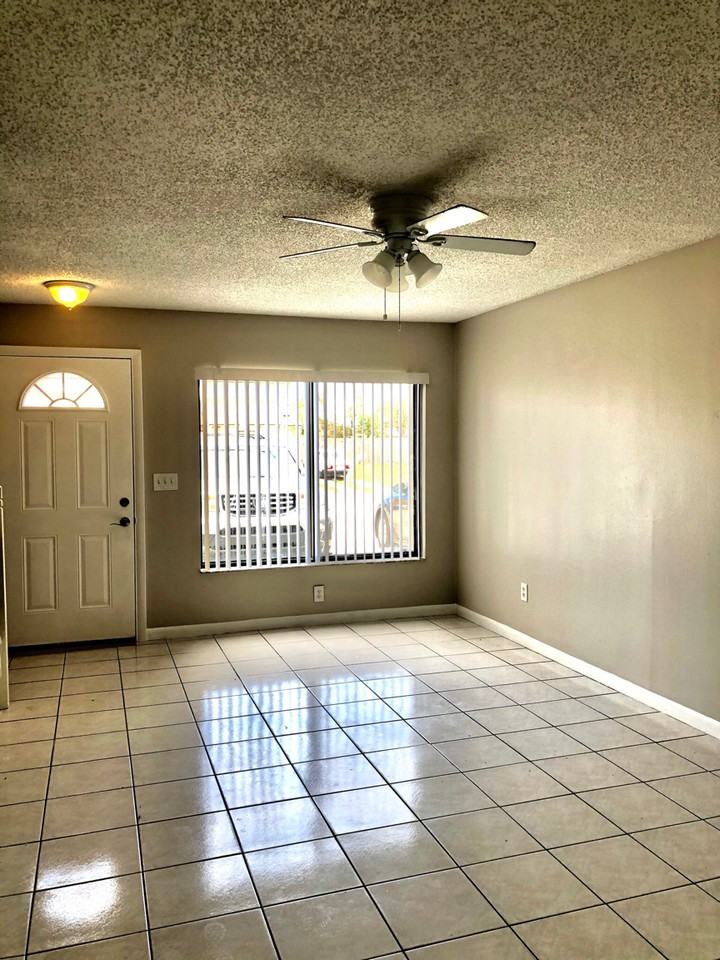 12324 Fox Hound Ct #1 - Photo 7 of 10