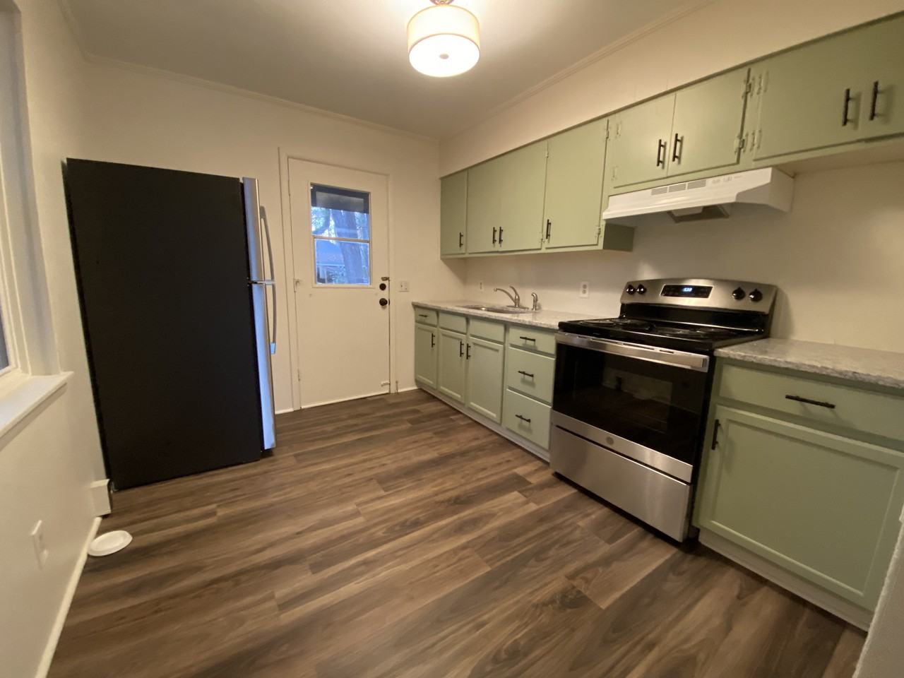 307 Harper Circle #A - Photo 2 of 9