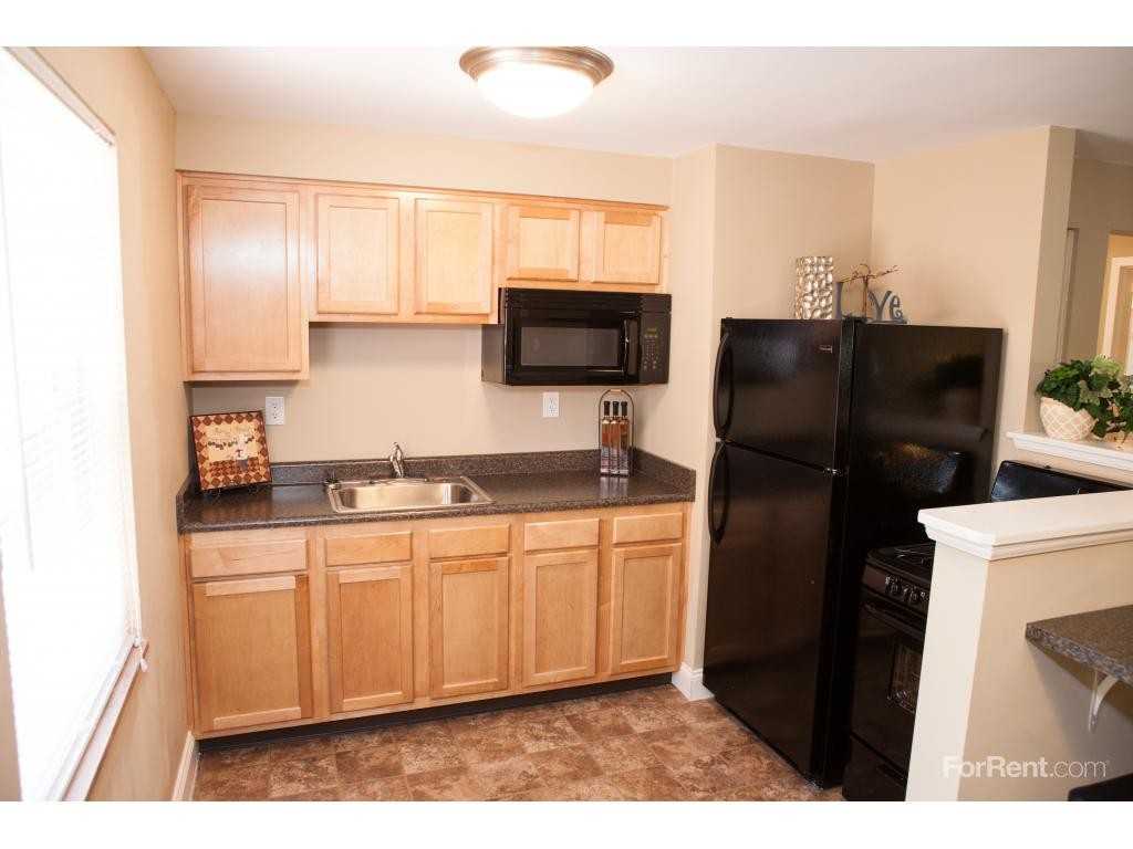 The Residences of South Hills - Photo 2 of 2