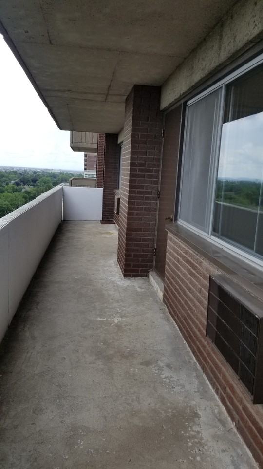 5150 MacDonald - Photo 2 of 5