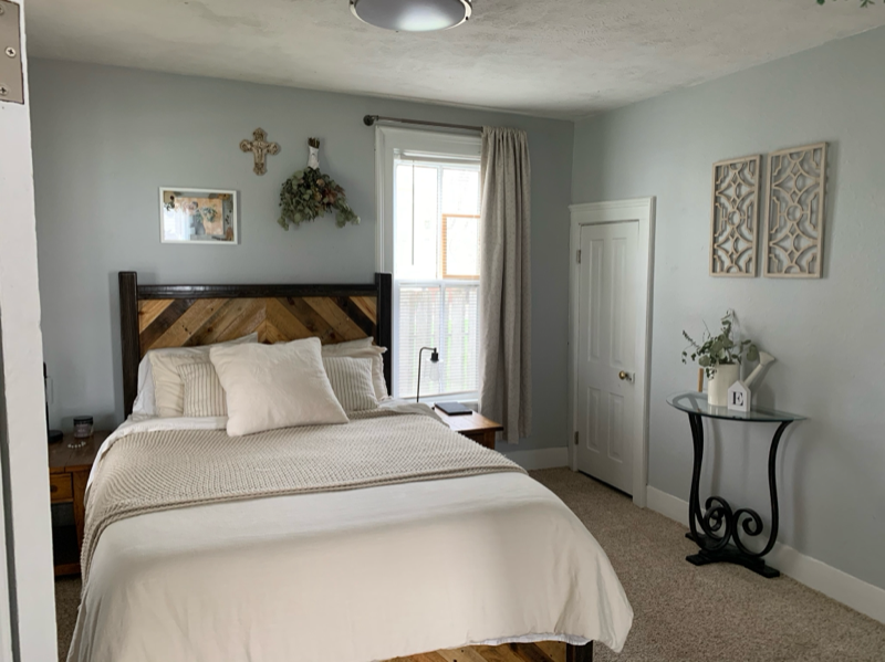 308 E 3rd St - Photo 3 of 21