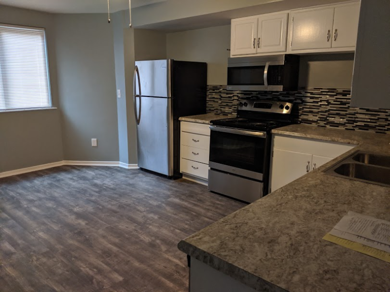 32 Parke St #1 - Photo 2 of 7