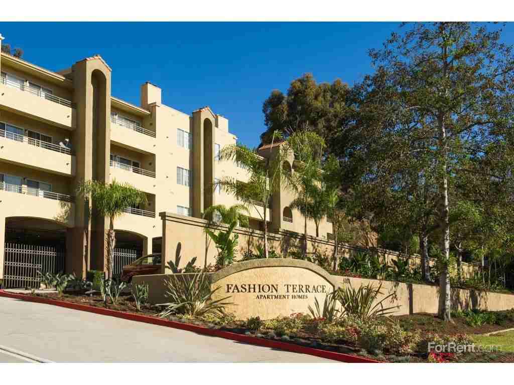 Fashion Terrace - Photo 2 of 2