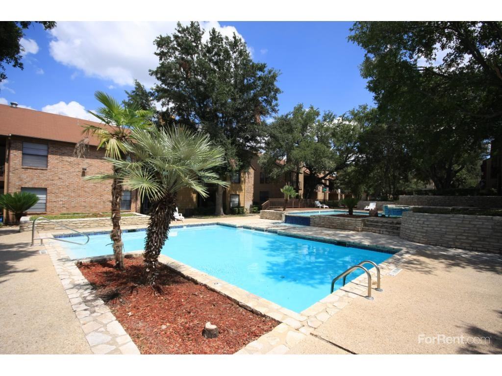 Aguila Oaks - Photo 3 of 3