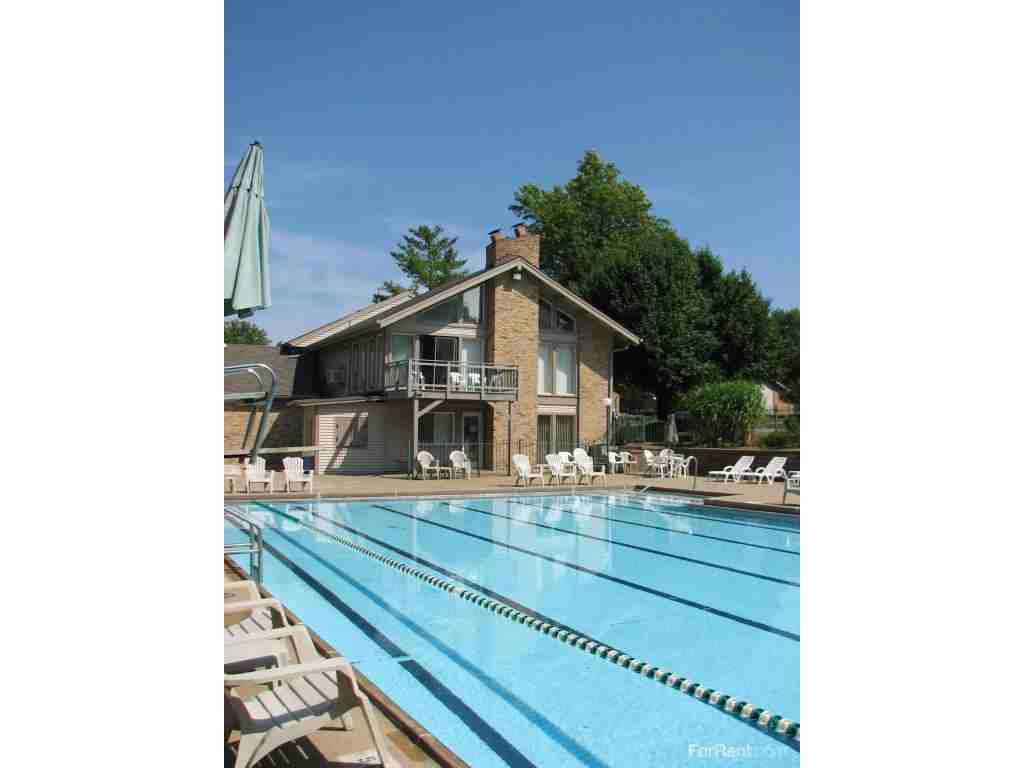 Woodsmill Village Apartments, Townhomes and Villas - Photo 2 of 19