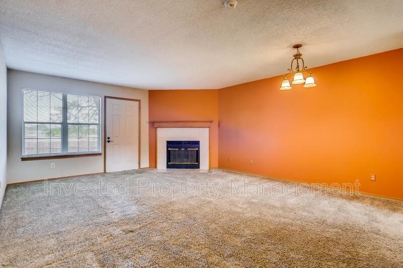 2666 E Otero Pl #4 - Photo 4 of 18