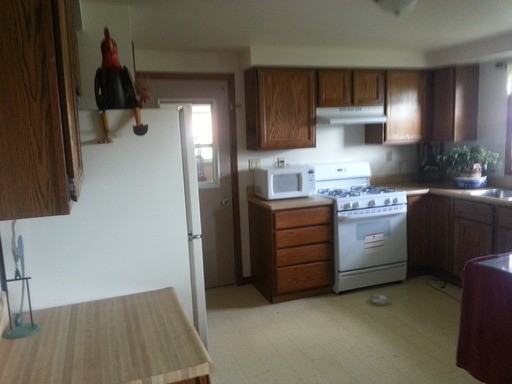 12279 Morrissey Rd - Photo 3 of 18