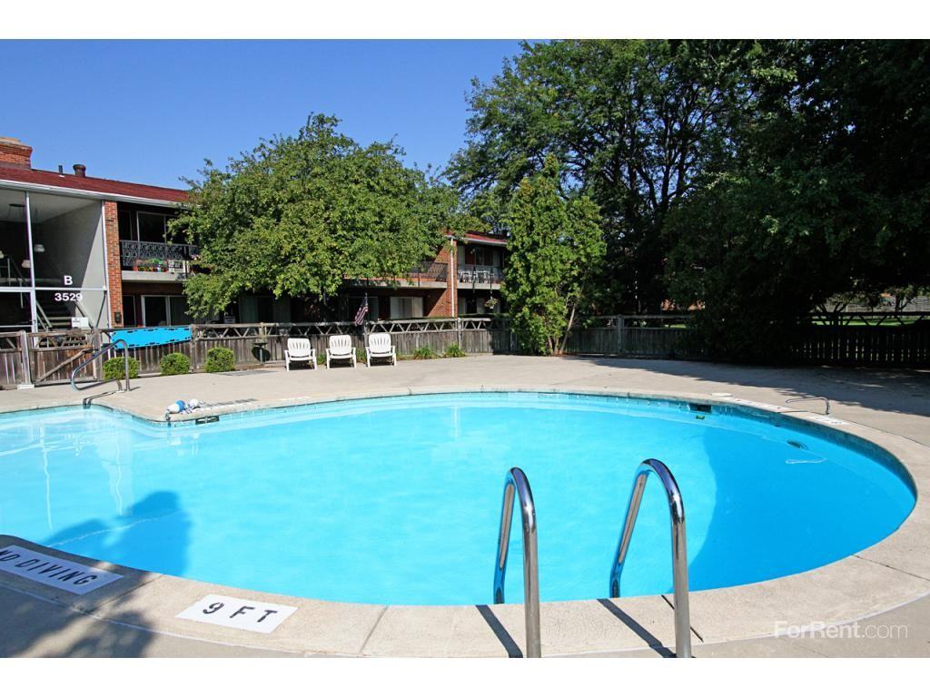 Garden Arms - Photo 2 of 10