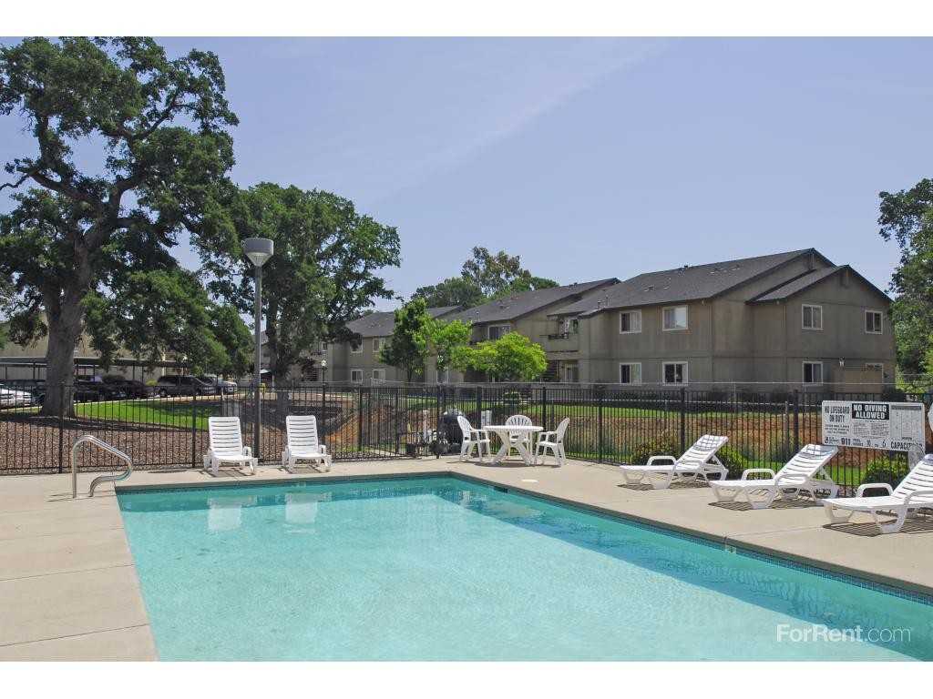 Oaks at Joiner Ranch, The - Photo 2 of 3