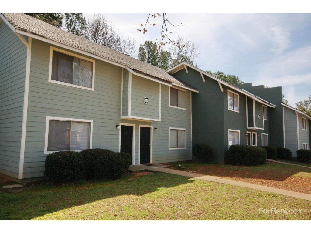 Pines of Southlake - Photo 2 of 3