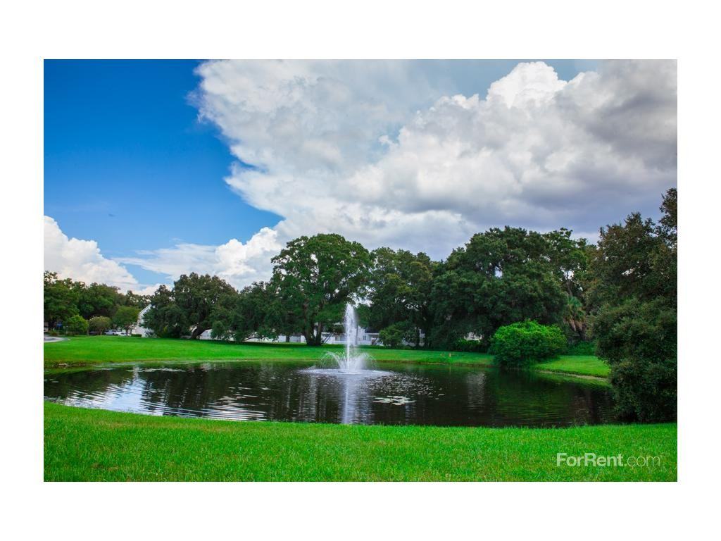 Park at Lake Magdalene - Photo 2 of 20