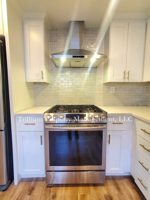 4835 N Willamette Blvd - Photo 7 of 23
