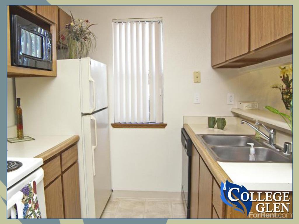 College Glen Apartments - Photo 2 of 3