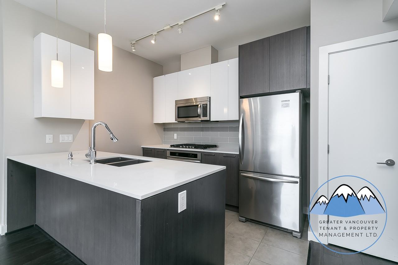 5511 Hollybridge Way #3018 - Photo 3 of 28