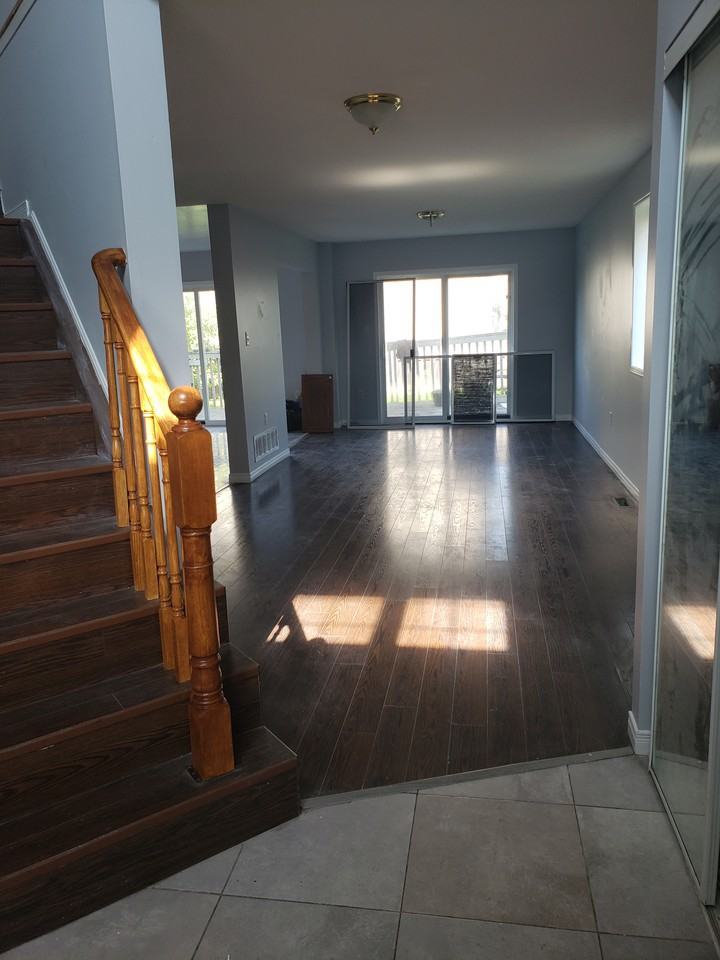 302 Dunsmore Lane - Photo 2 of 26