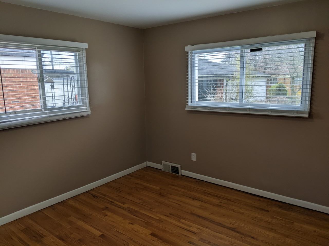 33381 Florence Street - Photo 7 of 11