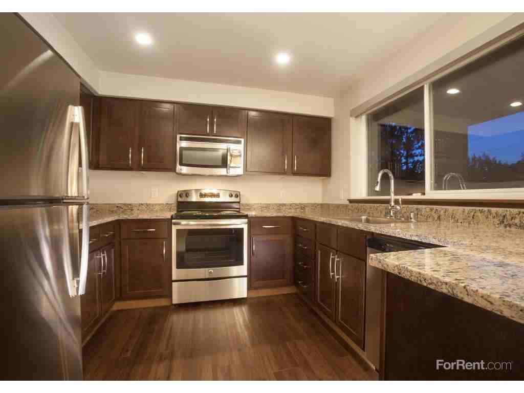 Heights at Meydenbauer - Photo 2 of 20