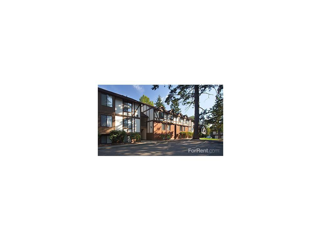 Stratford Arms Apartments - Photo 2 of 19