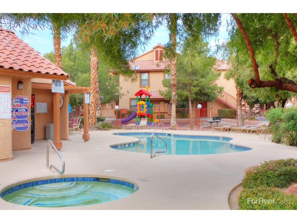 Villa Del Rio 3800 S Nellis Blvd, Las Vegas, NV 89121 Apartment for