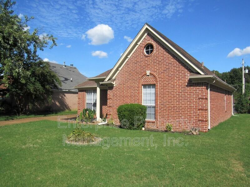 3794 Walden Meadow Dr - Photo 3 of 25