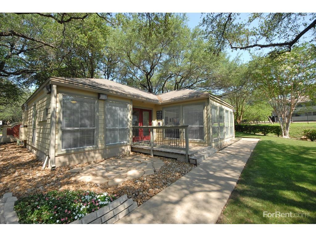 Bent Tree - Photo 2 of 19