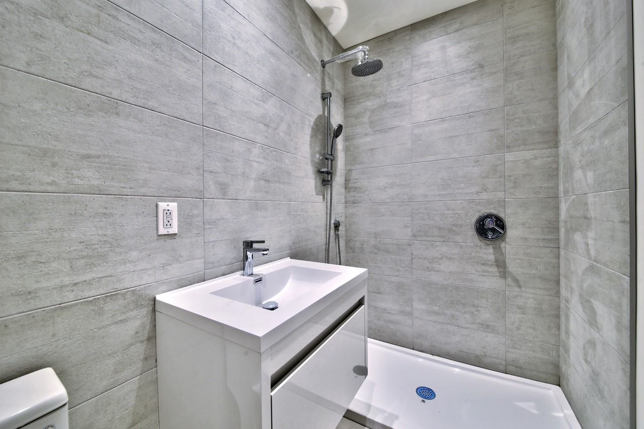 Notre Dame - Photo 3 of 24