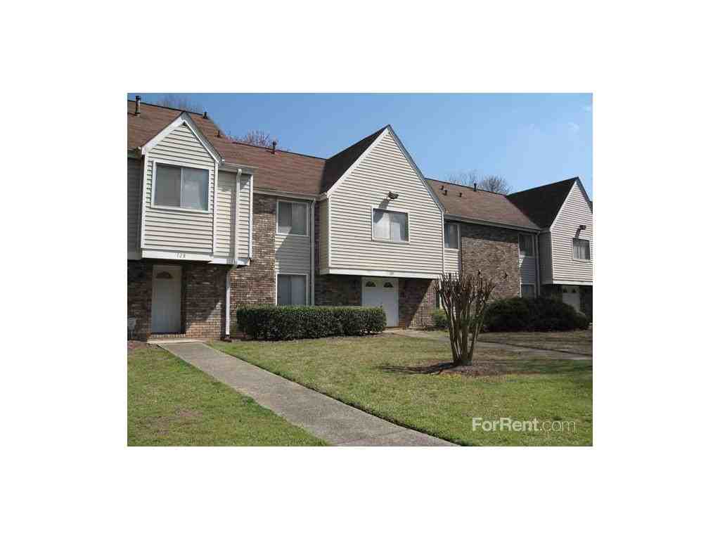 Dogwood Apartments - Photo 2 of 3