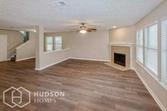 4129 Capstone Dr - Photo 2 of 18