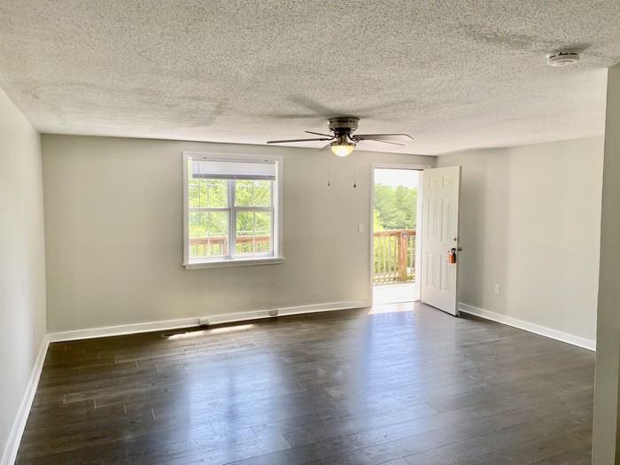 100 Creeks Bend Dr #74