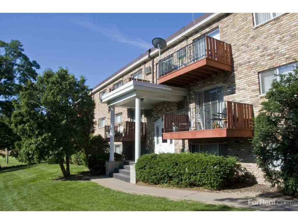 Bryant Oaks Apartments 1240 Bryant Ave, South St. Paul, MN 55075 Zumper