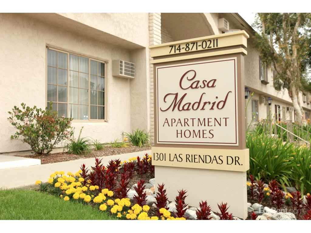 Casa Madrid Apartment Homes - Photo 2 of 3
