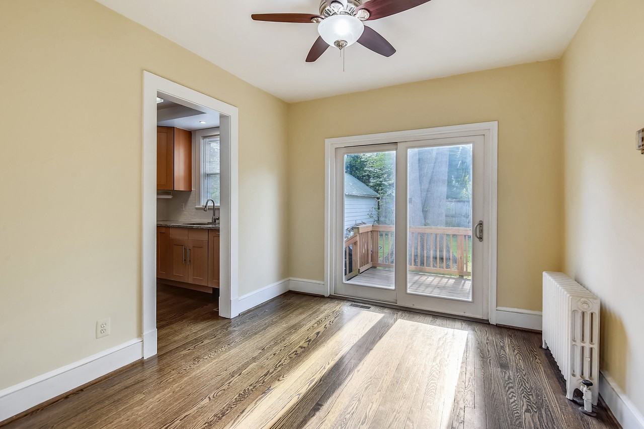 707 N Fillmore St - Photo 3 of 17