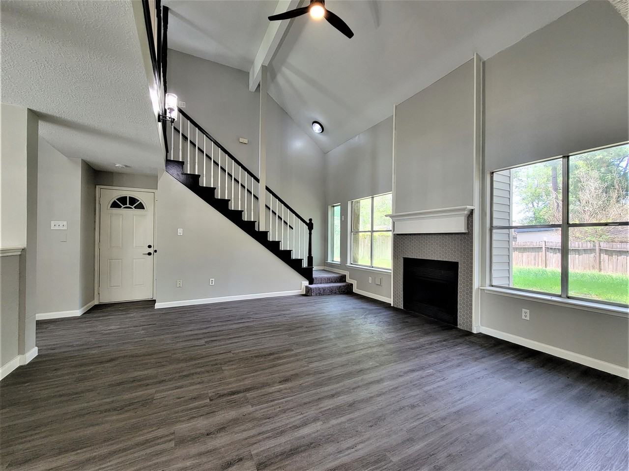 5110 Shady Gardens Dr - Photo 2 of 11