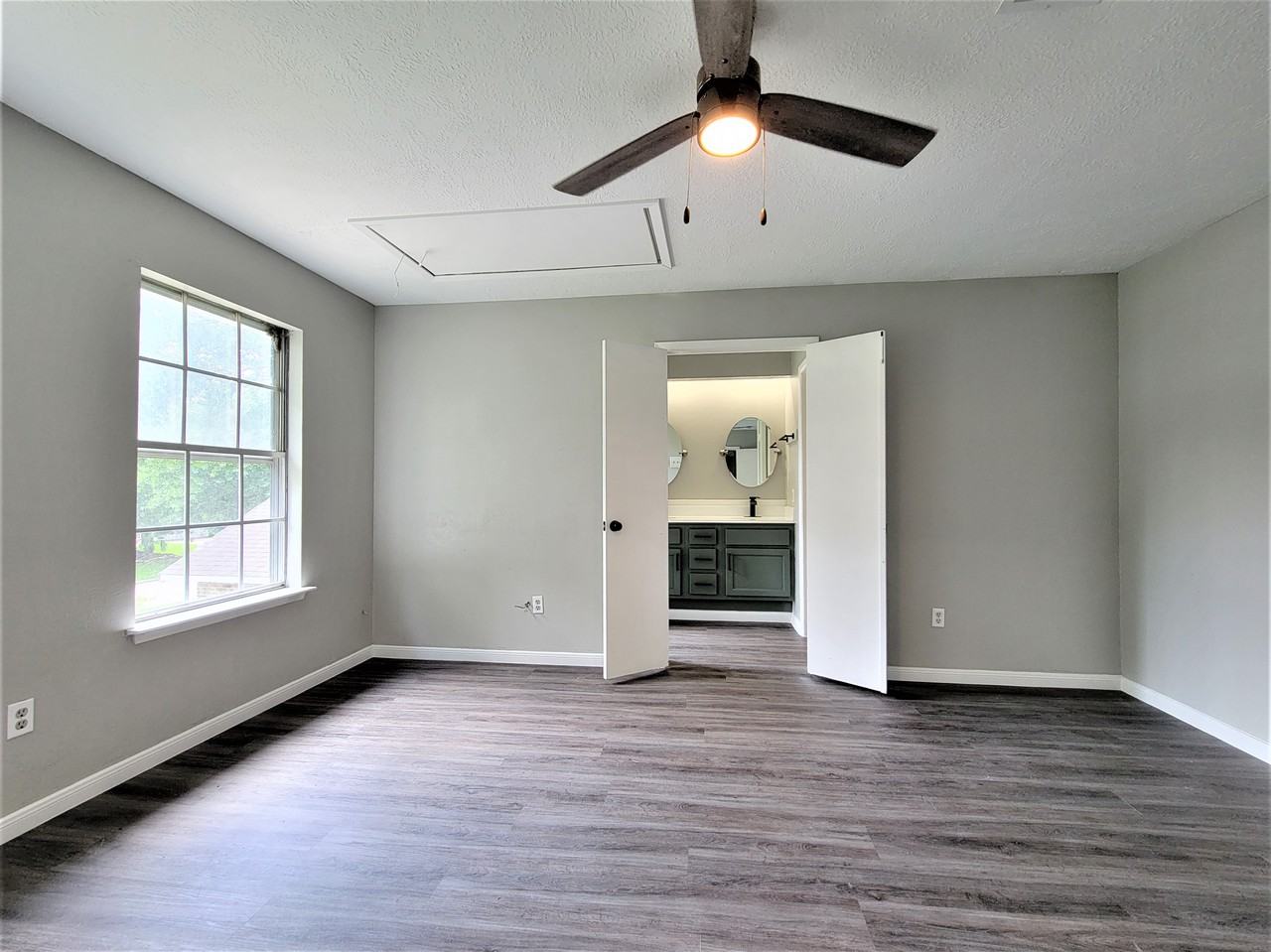 5110 Shady Gardens Dr - Photo 6 of 11