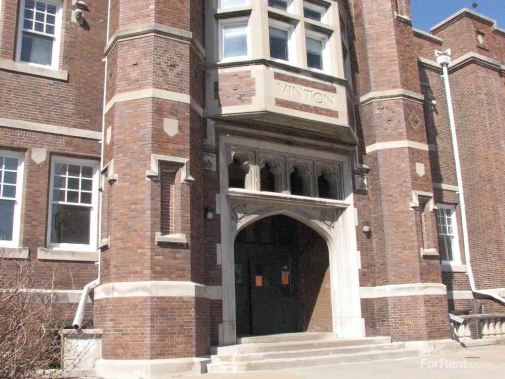 Vinton School Apts - Photo 2 of 19