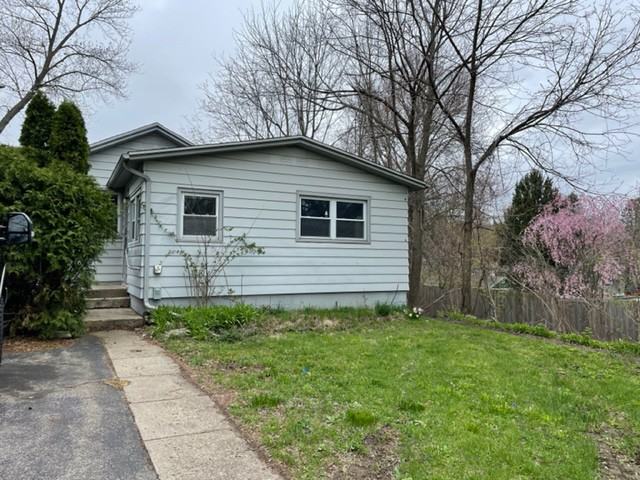 20 Ridge St #1 - Photo 2 of 13