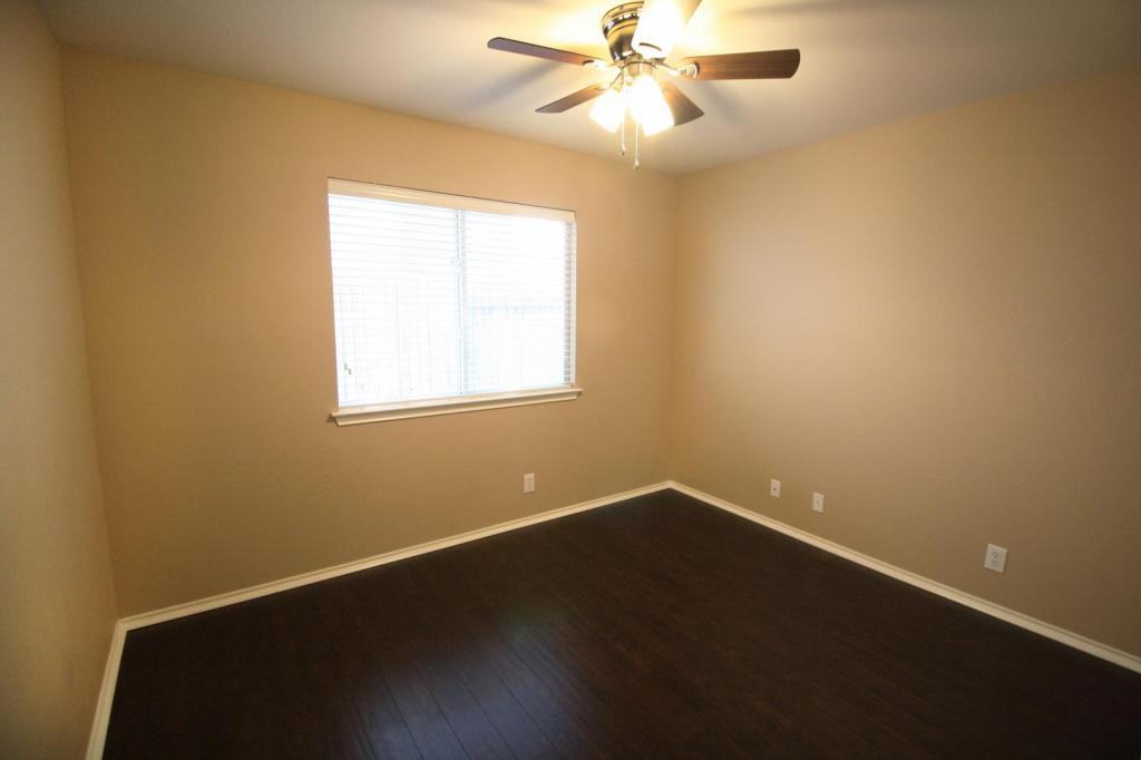 11663 Wood Hbr - Photo 3 of 17