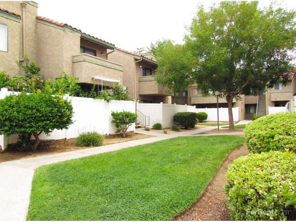 La Quinta Apartments 38301 11th St E, Palmdale, CA 93550 Zumper