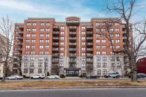 featured image of 5839 Armoury Square #0